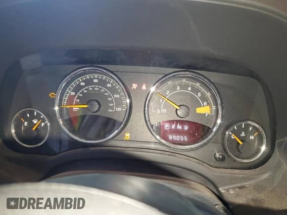2016 Jeep Compass Latitude with VIN 1C4NJDEB6GD764376, listed as a Copart auction lot 81422705 with 89,055 mi miles and Clean title. Bid and sale history available at DreamBid. Image 9.