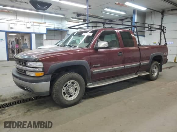 2000 Chevrolet Silverado 2500 LS с VIN 1GCGK29U2YE275751, выставлен на аукционе Copart как лот 82468044 с пробегом 169 643 миль миль и Чистый • Clean title. История ставок и продаж доступна на DreamBid. Изображение 1.