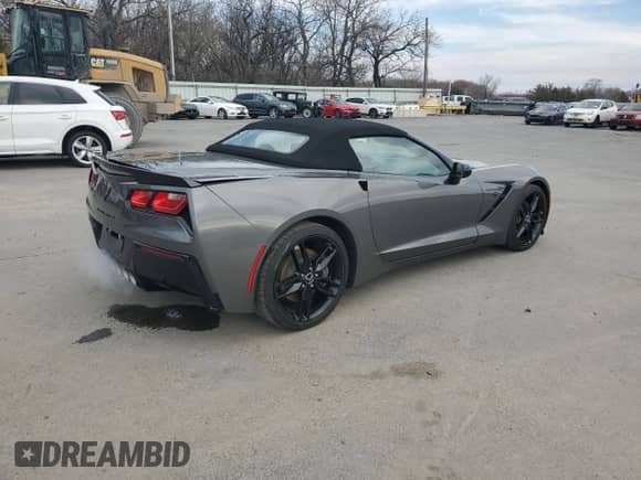 2015 Chevrolet Corvette 1LT z VIN 1G1YB3D73F5102838, wystawiony jako Copart lot #50013215 z przebiegiem 44 037 mil mil oraz Szkoda całkowita • Salvage title. Historia ofert i sprzedaży dostępna na DreamBid. Obrazek 3.