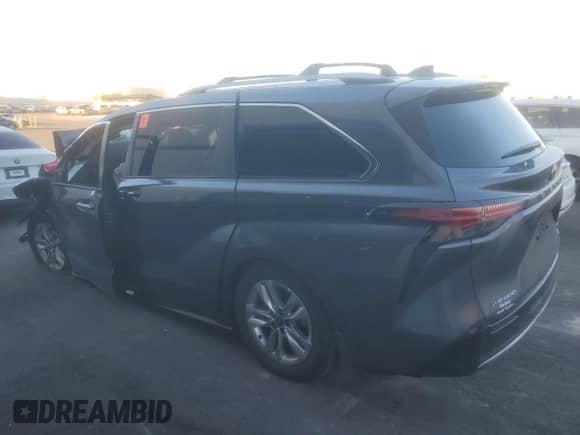 2025 Toyota Sienna Limited с VIN 5TDZSKFC4SS205139, выставлен на аукционе Copart как лот 81663155 с пробегом Не указан миль и Списание • Salvage title. История ставок и продаж доступна на DreamBid. Изображение 2.
