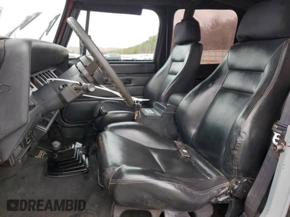 1994 Jeep Wrangler with VIN NY73116, listed as a Copart auction lot 51566905 with 126,015 mi miles and Non repairable. Bid and sale history available at DreamBid. Image 7.