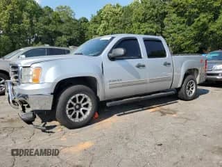 2013 GMC Sierra 1500 SLE z VIN 3GTP2VE79DG169561, wystawiony jako Copart lot #70545105 z przebiegiem 247 252 mil mil oraz Szkoda całkowita • Salvage title. Historia ofert i sprzedaży dostępna na DreamBid. Obrazek 1.