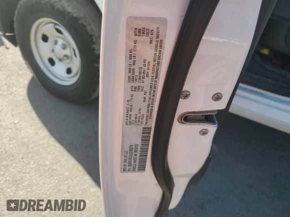 2020 Ram 1500 Tradesman z VIN 3C6RR7KG2LG205374, wystawiony jako Copart lot #56735264 z przebiegiem 25 739 mil mil oraz Nie do naprawy • Non repairable. Historia ofert i sprzedaży dostępna na DreamBid. Obrazek 12.