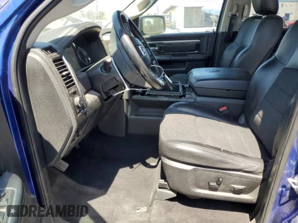 2014 Ram 1500 Sport z VIN 1C6RR7HT8ES460451, wystawiony jako Copart lot #66576345 z przebiegiem 109 084 mil mil oraz Czysty tytuł • Clean title. Historia ofert i sprzedaży dostępna na DreamBid. Obrazek 7.