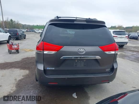 2012 Toyota Sienna XLE with VIN 5TDDK3DC2CS043855, listed as a IAAI auction lot 42189680 with 195,788 mi miles and . Bid and sale history available at DreamBid. Image 16.