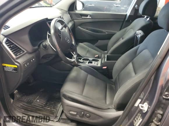 2016 Hyundai Tucson Limited z VIN KM8J33A26GU230606, wystawiony jako Copart lot #68674265 z przebiegiem 126 344 mil mil oraz Nie do naprawy • Non repairable. Historia ofert i sprzedaży dostępna na DreamBid. Obrazek 7.