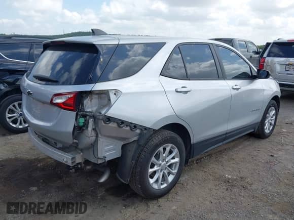 2021 Chevrolet Equinox LS с VIN 3GNAXHEV6MS129174, выставлен на аукционе IAAI как лот 42640501 с пробегом 94 513 миль миль и . История ставок и продаж доступна на DreamBid. Изображение 4.