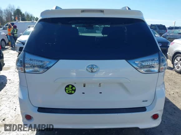 2015 Toyota Sienna SE with VIN 5TDXK3DC4FS658148, listed as a IAAI auction lot 41601341 with 110,329 mi miles and . Bid and sale history available at DreamBid. Image 16.