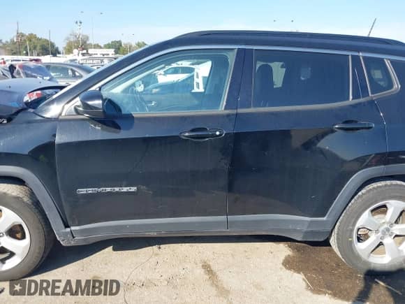 2020 Jeep Compass Latitude with VIN 3C4NJCBB7LT133977, listed as a IAAI auction lot 40950290 with 71,428 mi miles and . Bid and sale history available at DreamBid. Image 13.