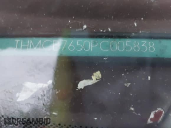 1993 Honda Accord LX z VIN JHMCB7650PC005838, wystawiony jako IAAI lot #42861998 z przebiegiem 217 028 mil mil oraz . Historia ofert i sprzedaży dostępna na DreamBid. Obrazek 9.