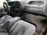 1996 GMC Sierra 1500 z VIN 1GTEC19R4TE535666, wystawiony jako Copart lot #46123325 z przebiegiem 138 991 mil mil oraz Szkoda całkowita • Salvage title. Historia ofert i sprzedaży dostępna na DreamBid. Obrazek 8.