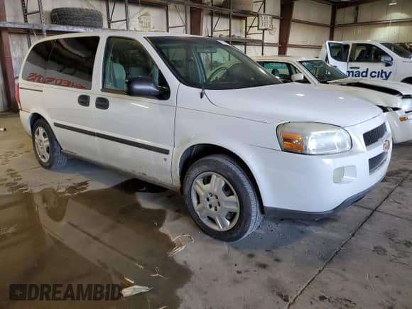 2006 Chevrolet Uplander LS with VIN 1GNDU23L16D181464, listed as a Copart auction lot 47403695 with 227,836 mi miles and Salvage title. Bid and sale history available at DreamBid. Image 4.