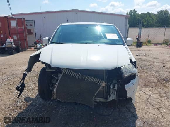 2011 Dodge Grand Caravan Mainstreet with VIN 2D4RN3DG8BR786966, listed as a IAAI auction lot 42914962 with 183,680 mi miles and . Bid and sale history available at DreamBid. Image 13.