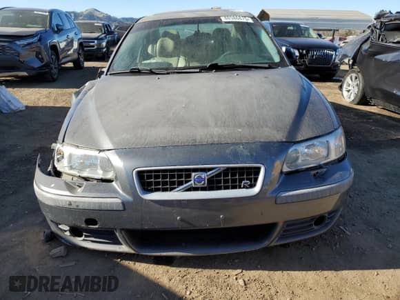 2004 Volvo S60 R с VIN YV1RH52Y142347342, выставлен на аукционе Copart как лот 88586875 с пробегом 134 682 миль миль и Списание • Salvage title. История ставок и продаж доступна на DreamBid. Изображение 5.