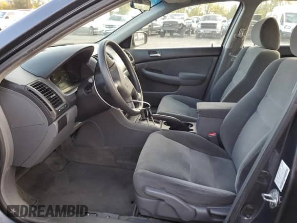 2007 Honda Accord LX with VIN 1HGCM56477A221304, listed as a Copart auction lot 82784175 with 195,578 mi miles and Clean title. Bid and sale history available at DreamBid. Image 7.