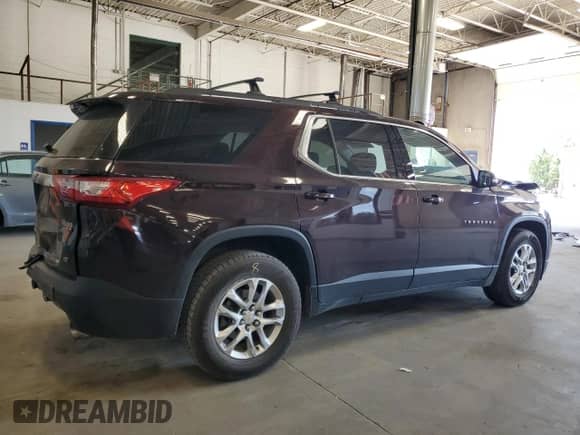 2021 Chevrolet Traverse LT z VIN 1GNEVHKWXMJ201144, wystawiony jako Copart lot #70855365 z przebiegiem 152 939 mil mil oraz Szkoda całkowita • Salvage title. Historia ofert i sprzedaży dostępna na DreamBid. Obrazek 3.