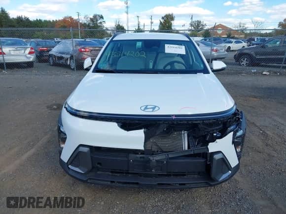 2025 Hyundai Kona SEL with VIN KM8HB3AB4SU286179, listed as a IAAI auction lot 43514202 with 10,926 mi miles and . Bid and sale history available at DreamBid. Image 11.