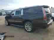 2017 Cadillac Escalade ESV Premium Luxury с VIN 1GYS4JKJ5HR115090, выставлен на аукционе Copart как лот 64448905 с пробегом 118 398 миль миль и Списание • Salvage title. История ставок и продаж доступна на DreamBid. Изображение 2.