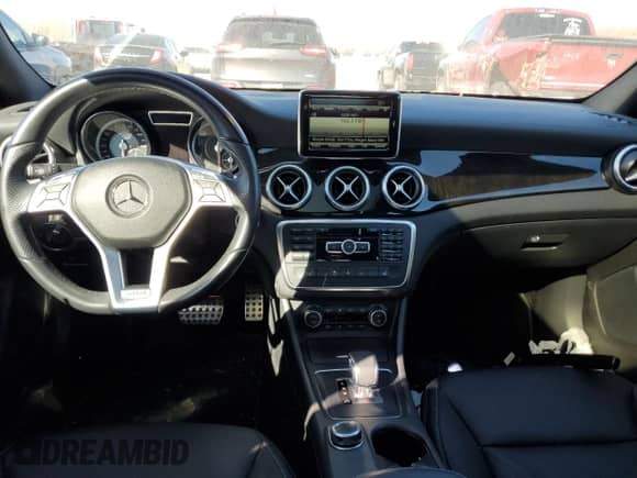 2014 Mercedes-Benz CLA 45 AMG с VIN WDDSJ5CB5EN131067, выставлен на аукционе Copart как лот 46662164 с пробегом 46 238 миль миль и Списание • Salvage title. История ставок и продаж доступна на DreamBid. Изображение 8.