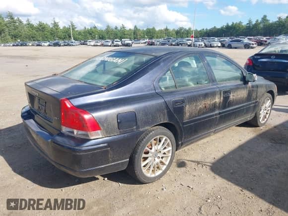 2007 Volvo S60 2.5L Turbo с VIN YV1RS592672614935, выставлен на аукционе IAAI как лот 43065053 с пробегом 176 022 миль миль и . История ставок и продаж доступна на DreamBid. Изображение 4.