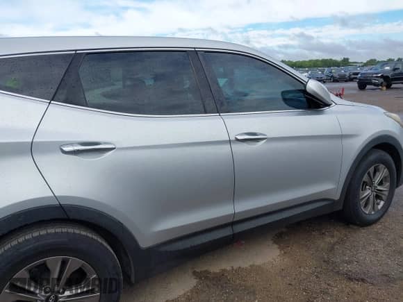 2016 Hyundai Santa Fe с VIN 5XYZT3LB8GG364555, выставлен на аукционе IAAI как лот 43293794 с пробегом 129 543 миль миль и . История ставок и продаж доступна на DreamBid. Изображение 13.