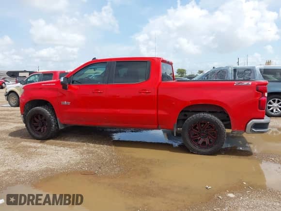 2019 Chevrolet Silverado 1500 LT с VIN 3GCPWCEDXKG260334, выставлен на аукционе IAAI как лот 42638980 с пробегом 98 300 миль миль и . История ставок и продаж доступна на DreamBid. Изображение 13.