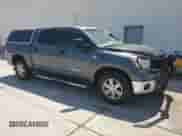 2007 Toyota Tundra SR5 z VIN 5TBET541X7S454852, wystawiony jako Copart lot #61135375 z przebiegiem Nie podano mil oraz Szkoda całkowita • Salvage title. Historia ofert i sprzedaży dostępna na DreamBid. Obrazek 4.