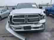 2016 Ram 1500 Big Horn z VIN 1C6RR6LG2GS394342, wystawiony jako IAAI lot #41608183 z przebiegiem 135 429 mil mil oraz . Historia ofert i sprzedaży dostępna na DreamBid. Obrazek 6.