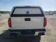 2018 Chevrolet Colorado 2WD Work Truck z VIN 1GCHSBEA0J1275339, wystawiony jako Copart lot #85887215 z przebiegiem 149 662 mil mil oraz Czysty tytuł • Clean title. Historia ofert i sprzedaży dostępna na DreamBid. Obrazek 6.