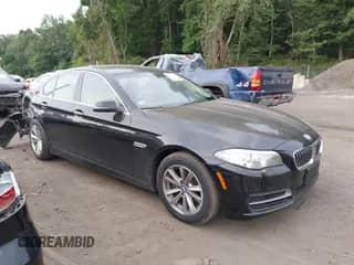 2014 BMW 5 Series 528i xDrive с VIN WBA5A7C50ED615857, выставлен на аукционе IAAI как лот 42926355 с пробегом 131 175 миль миль и . История ставок и продаж доступна на DreamBid. Изображение 1.