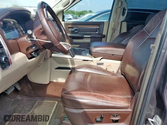 2018 Ram 1500 Longhorn с VIN 1C6RR7PT7JS194268, выставлен на аукционе Copart как лот 56565985 с пробегом 183 323 миль миль и Списание • Salvage title. История ставок и продаж доступна на DreamBid. Изображение 7.