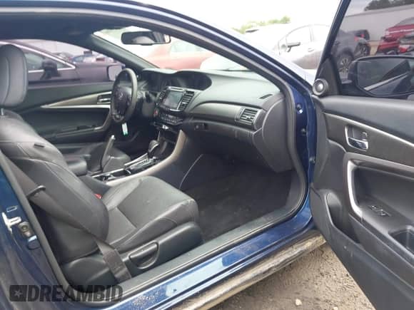 2017 Honda Accord EX-L с VIN 1HGCT1B80HA005638, выставлен на аукционе IAAI как лот 42373596 с пробегом 140 574 миль миль и . История ставок и продаж доступна на DreamBid. Изображение 5.