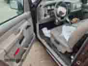 2004 Dodge 1500 ST z VIN 1D7HA16N14J227728, wystawiony jako Copart lot #64331625 z przebiegiem 80 675 mil mil oraz Szkoda całkowita • Salvage title. Historia ofert i sprzedaży dostępna na DreamBid. Obrazek 8.