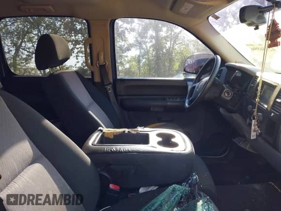2009 GMC Sierra 1500 SL с VIN 3GTEC13C69G205470, выставлен на аукционе IAAI как лот 42156996 с пробегом 195 547 миль миль и . История ставок и продаж доступна на DreamBid. Изображение 5.