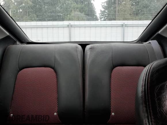 2005 Hyundai Tiburon GT с VIN KMHHN65F35U174824, выставлен на аукционе Copart как лот 81582545 с пробегом Не указан миль и Списание • Salvage title. История ставок и продаж доступна на DreamBid. Изображение 10.