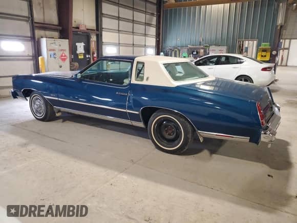 1976 Chevrolet Monte Carlo с VIN 1H57V6D483055, выставлен на аукционе Copart как лот 55043985 с пробегом 18 625 миль миль и Списание • Salvage title. История ставок и продаж доступна на DreamBid. Изображение 2.