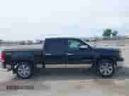 2009 GMC Sierra 1500 SLT z VIN 3GTEK33359G245571, wystawiony jako IAAI lot #42623509 z przebiegiem 247 014 mil mil oraz . Historia ofert i sprzedaży dostępna na DreamBid. Obrazek 12.