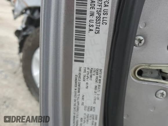 2023 Ram 1500 Tradesman z VIN 1C6RR7FT5PS537475, wystawiony jako Copart lot #55793415 z przebiegiem 46 382 mil mil oraz Szkoda całkowita • Salvage title. Historia ofert i sprzedaży dostępna na DreamBid. Obrazek 12.