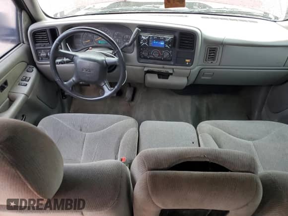 2000 GMC Sierra 1500 SLE with VIN 2GTEC19V3Y1296875, listed as a Copart auction lot 66842935 with 100,494 mi miles and Clean title. Bid and sale history available at DreamBid. Image 8.