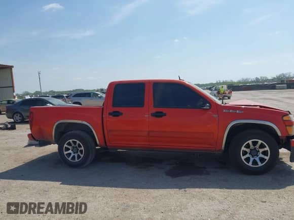 2010 Chevrolet Colorado 1LT z VIN 1GCDSCDE6A8146800, wystawiony jako IAAI lot #42060142 z przebiegiem 136 565 mil mil oraz . Historia ofert i sprzedaży dostępna na DreamBid. Obrazek 13.