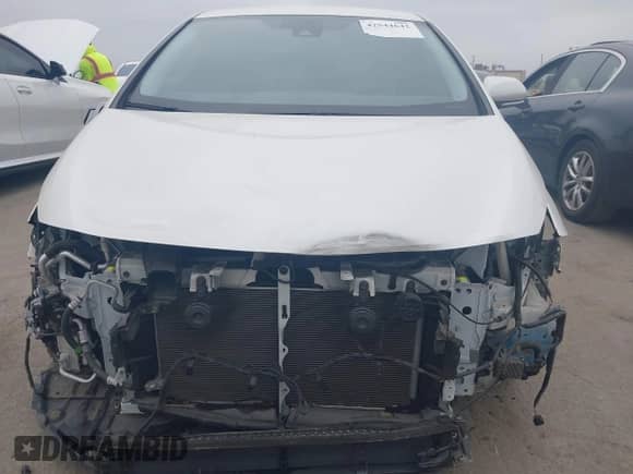 2018 Toyota Prius Plus z VIN JTDKARFP9J3089162, wystawiony jako IAAI lot #42544642 z przebiegiem 50 746 mil mil oraz . Historia ofert i sprzedaży dostępna na DreamBid. Obrazek 13.