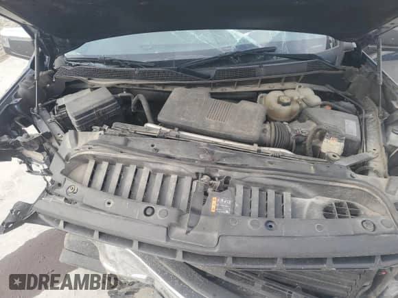 2019 Chevrolet Silverado 1500 LT z VIN 1GCUYDED5KZ187201, wystawiony jako Copart lot #71701555 z przebiegiem 162 552 mil mil oraz Szkoda całkowita • Salvage title. Historia ofert i sprzedaży dostępna na DreamBid. Obrazek 11.