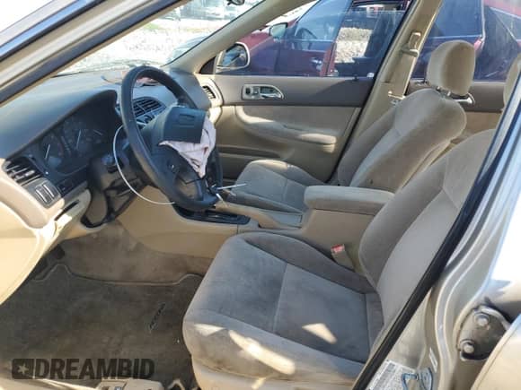 1995 Honda Accord LX z VIN 1HGCD5630SA158577, wystawiony jako Copart lot #85679354 z przebiegiem 149 213 mil mil oraz Szkoda całkowita • Salvage title. Historia ofert i sprzedaży dostępna na DreamBid. Obrazek 7.