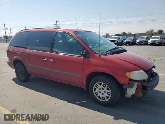 2002 Dodge Caravan Sport with VIN 2B4GP44362R735657, listed as a Copart auction lot 70178905 with 158,574 mi miles and Salvage title. Bid and sale history available at DreamBid. Image 4.