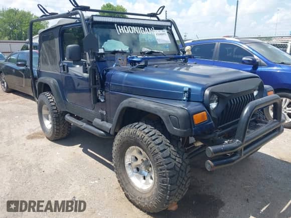 2005 Jeep Wrangler X с VIN 1J4FA39S45P321691, выставлен на аукционе IAAI как лот 42688092 с пробегом 127 976 миль миль и . История ставок и продаж доступна на DreamBid. Изображение 1.