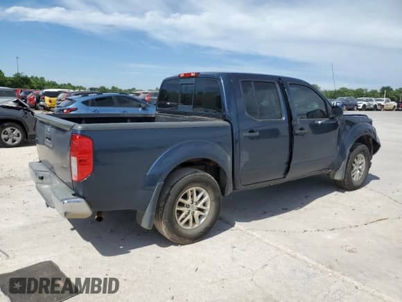 2017 Nissan Frontier SV with VIN 1N6AD0EV5HN747036, listed as a Copart auction lot 57117485 with 85,510 mi miles and Salvage title. Bid and sale history available at DreamBid. Image 3.