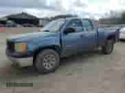 2008 GMC Sierra 1500 Work Truck with VIN 2GTEC19C081313033, listed as a Copart auction lot 43999885 with 279,576 mi miles and Salvage title. Bid and sale history available at DreamBid. Image 1.