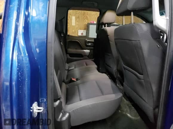 2017 Chevrolet Silverado 2500HD LT с VIN 1GC2KVEGXHZ165776, выставлен на аукционе Copart как лот 54819805 с пробегом 71 481 миль миль и Чистый • Clean title. История ставок и продаж доступна на DreamBid. Изображение 10.