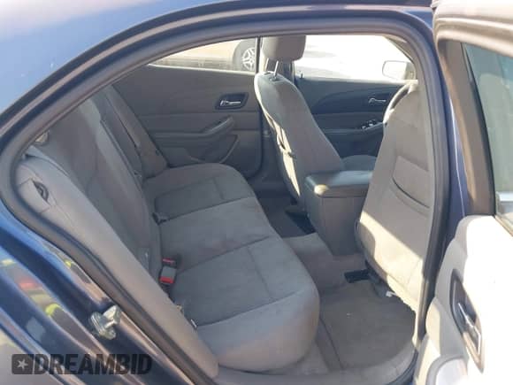 2014 Chevrolet Malibu LS с VIN 1G11B5SL4EF253435, выставлен на аукционе IAAI как лот 43317254 с пробегом 202 194 миль миль и . История ставок и продаж доступна на DreamBid. Изображение 8.