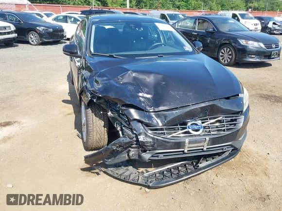 2015 Volvo S60 T5 Drive-E Premier with VIN YV126MFK1F1357935, listed as a IAAI auction lot 42812237 with 105,669 mi miles and . Bid and sale history available at DreamBid. Image 17.